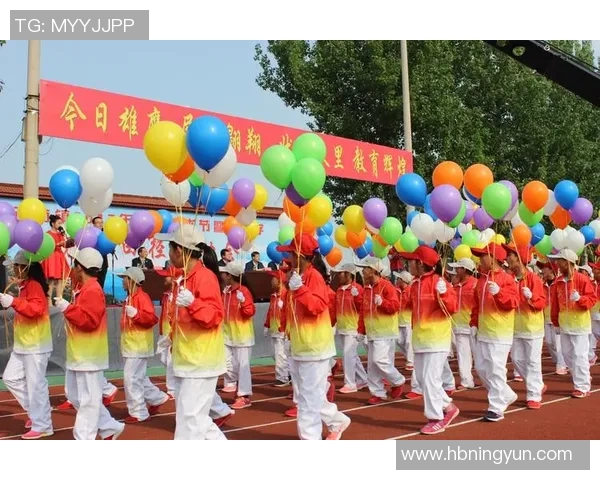 刘姓足球明星的全名汇总与成就回顾,探索他们在绿茵场上的辉煌历程 刘姓足球明星的全名汇总与成就回顾,探索他们在绿茵场上的辉煌历程