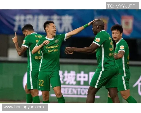 广州与武汉足球队赛后复盘速度对决分析与战术探讨