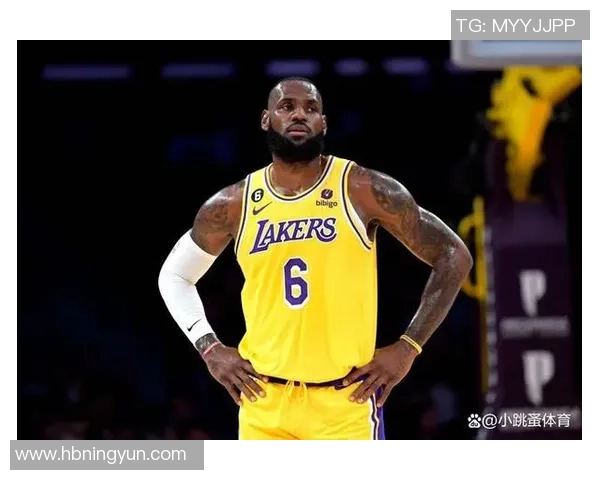 詹姆斯分享对足球明星的看法与精彩瞬间回顾视频 詹姆斯分享对足球明星的看法与精彩瞬间回顾视频