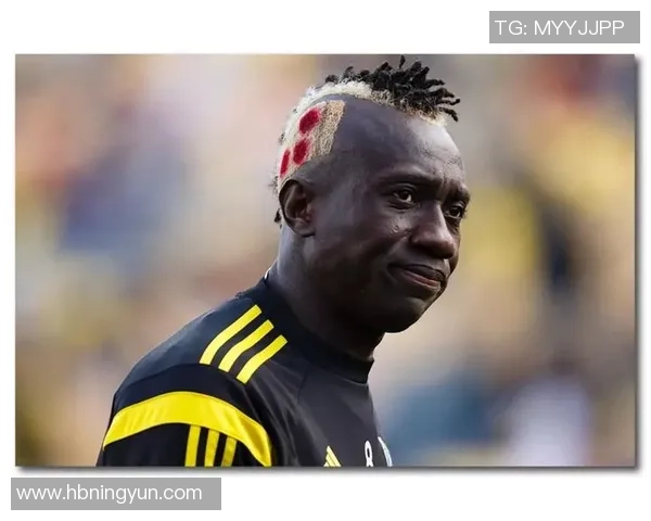 足球明星们的飘逸发型大揭秘视频展现风格与个性魅力 足球明星们的飘逸发型大揭秘视频展现风格与个性魅力