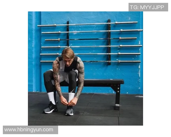 足球明星手背纹身图案解析与设计灵感分享